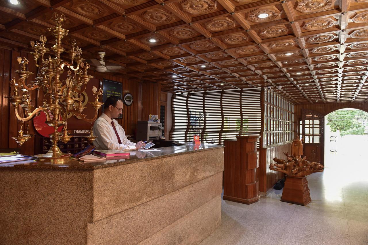 Oyo 9116 Thamburu International Hotel Thiruvananthapuram ภายนอก รูปภาพ