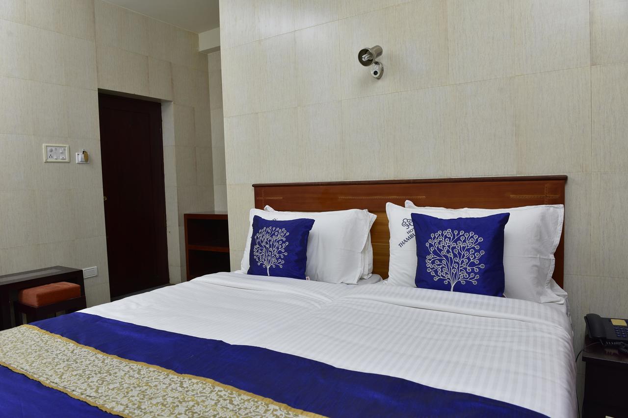 Oyo 9116 Thamburu International Hotel Thiruvananthapuram ภายนอก รูปภาพ